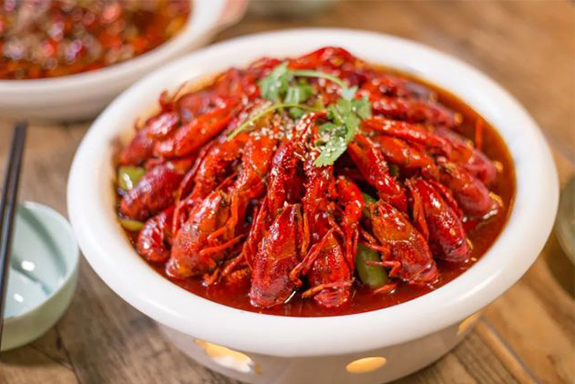 龍蝦配小面 | 美食界的時(shí)尚流OR“泥石流”？
